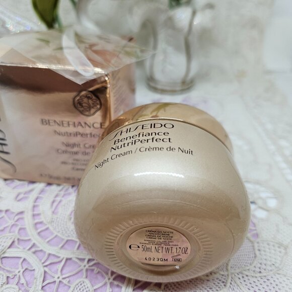 Shiseido Benefiance NutriPerfect Night Cream 1.7OZ NIB - Picture 3 of 4